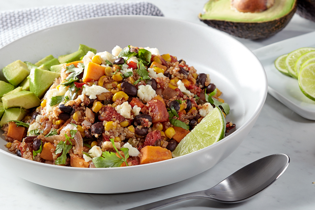 Spicy Quinoa and Vegetable Bowl