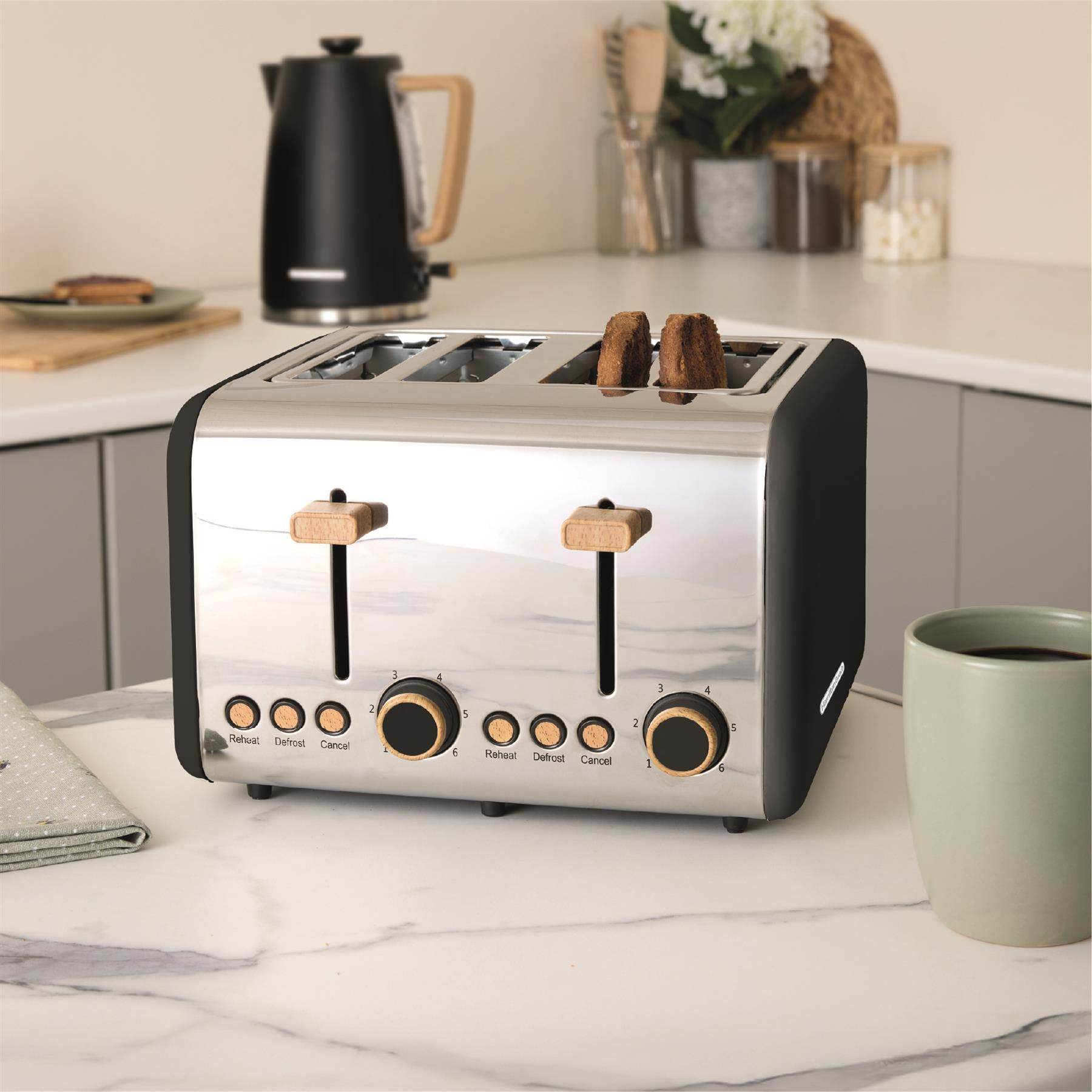 Hamilton Beach Scandi 4 Slice Toaster - Matte Black with Wood Effect - Hamilton Beach UK