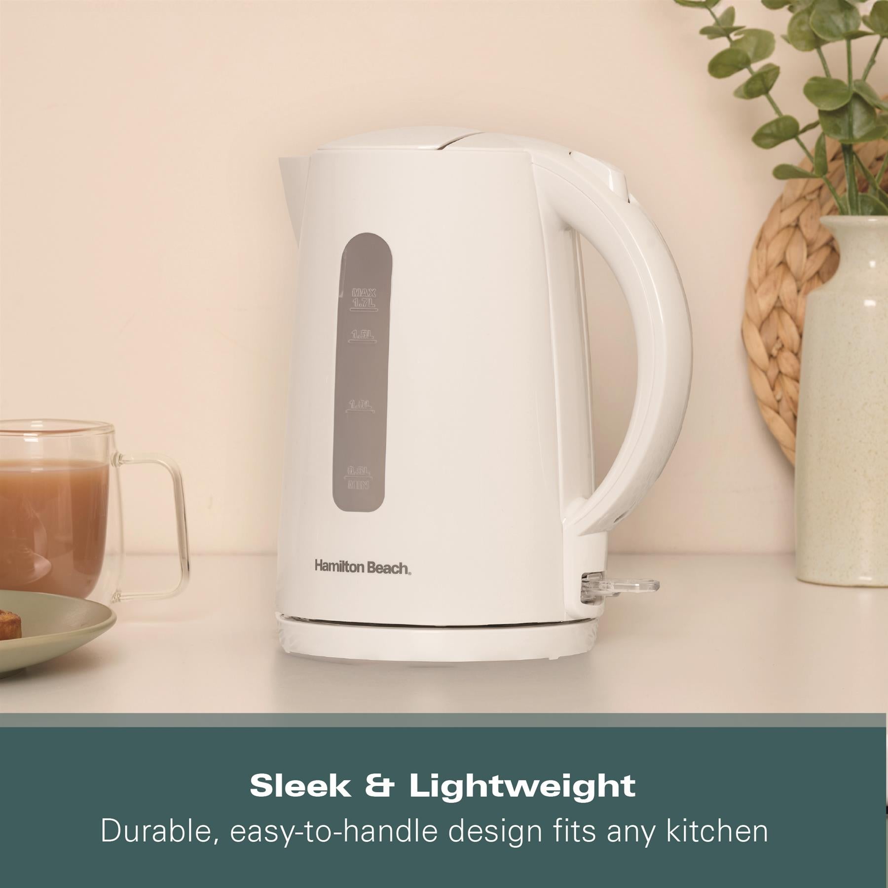 Hamilton Beach Essentials 1.7L Rapid Boil Kettle White