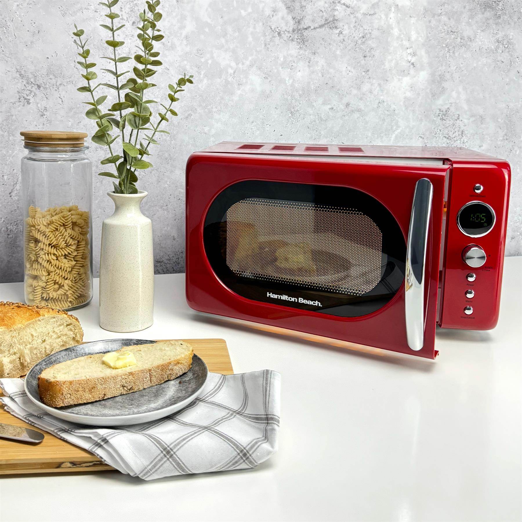 Hamilton Beach 20L Retro Microwave - Red - Hamilton Beach UK