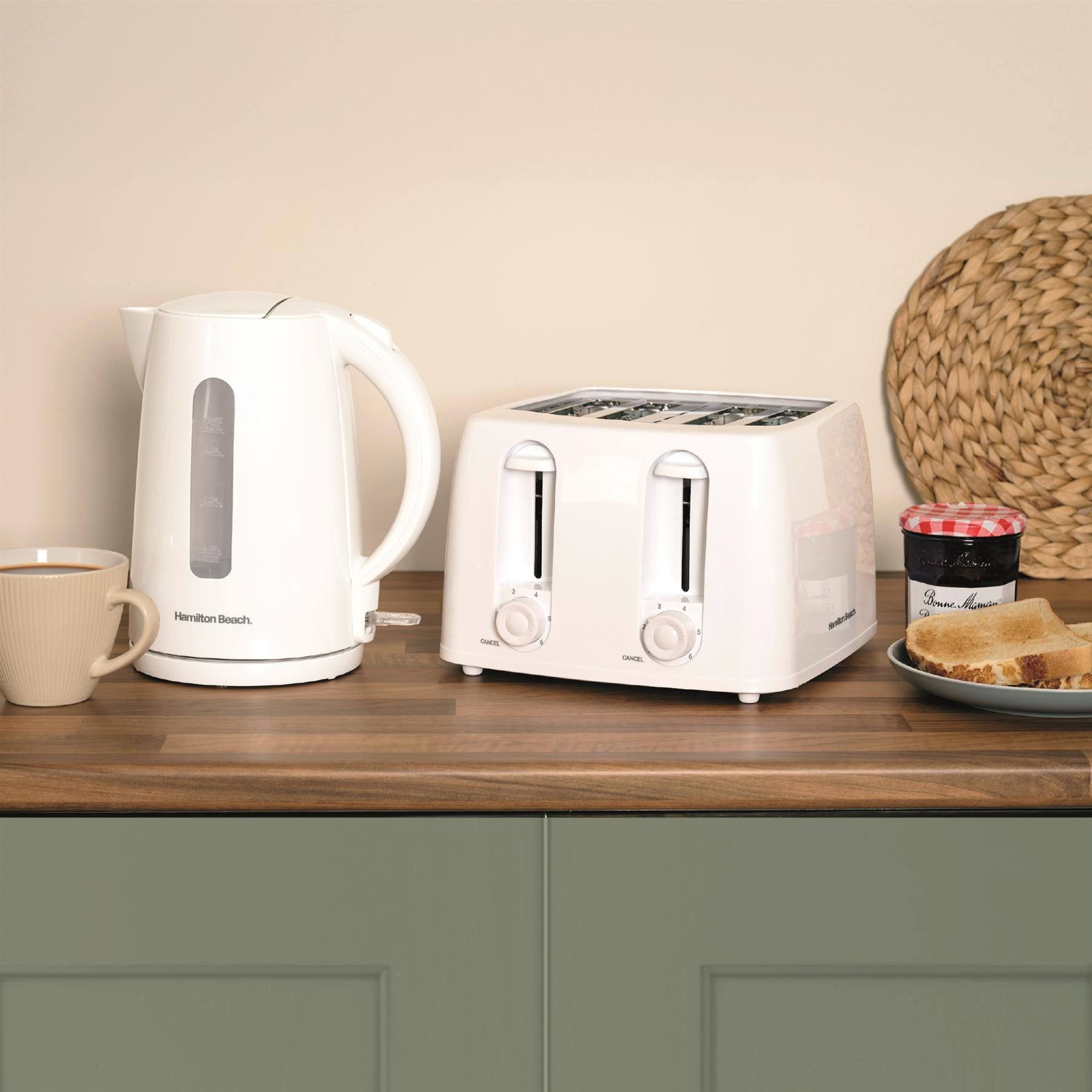 Hamilton Beach Essentials 4 Slice Toaster White
