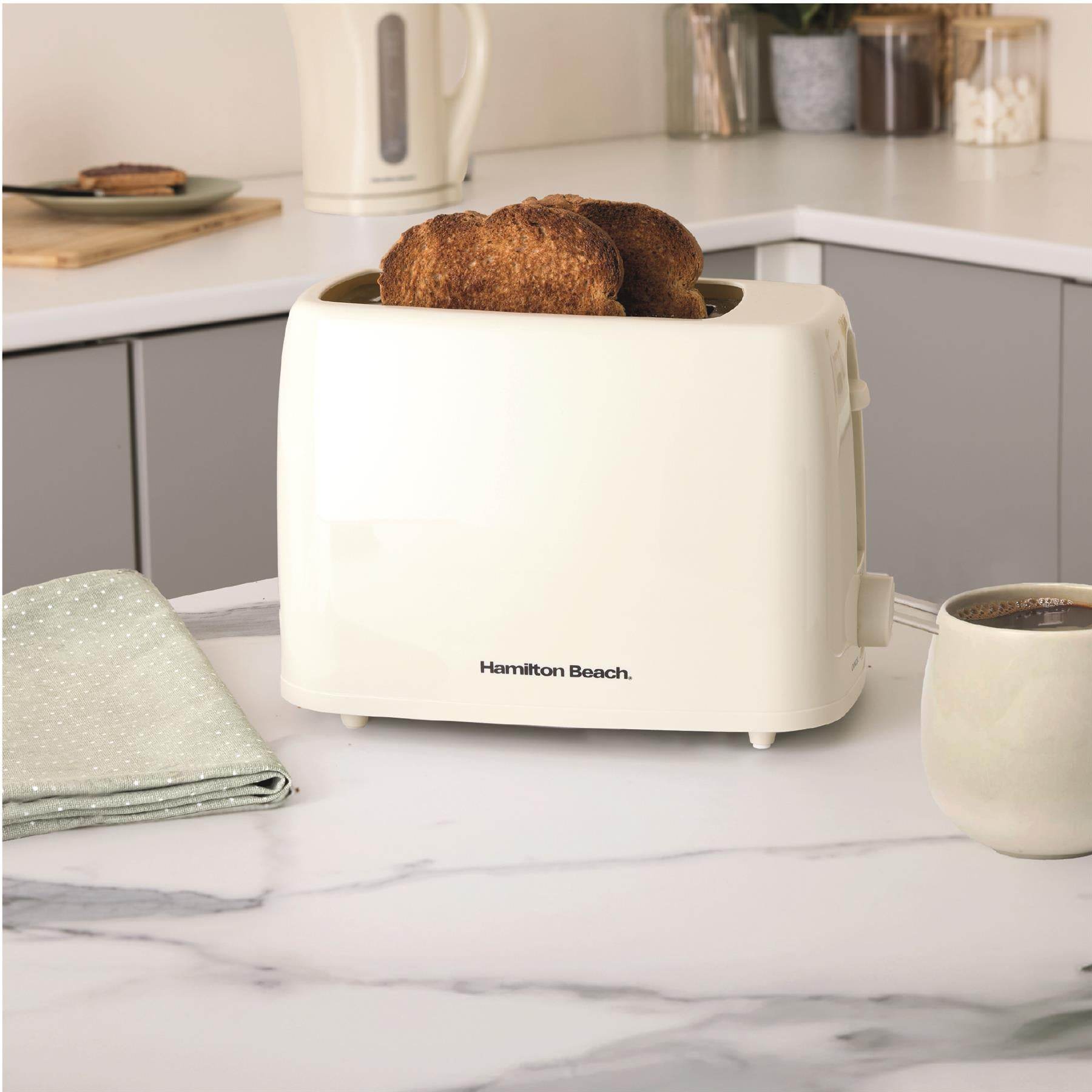 Hamilton Beach Essential 2 Slice Plastic Toaster - Cream - Hamilton Beach UK