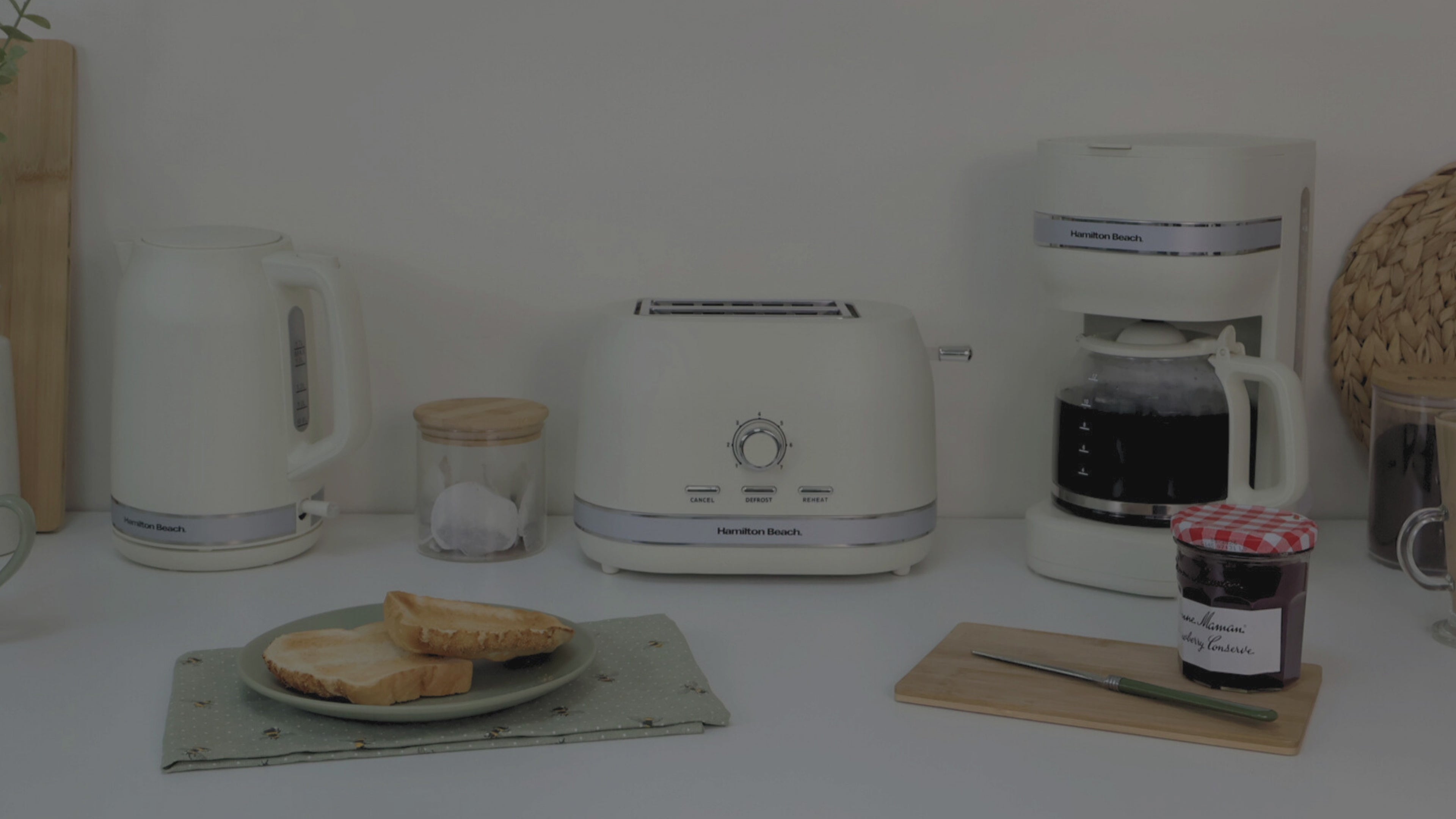 Hamilton Beach Ella Kettle, Toaster, Microwave & Coffee Machine Set - Latte