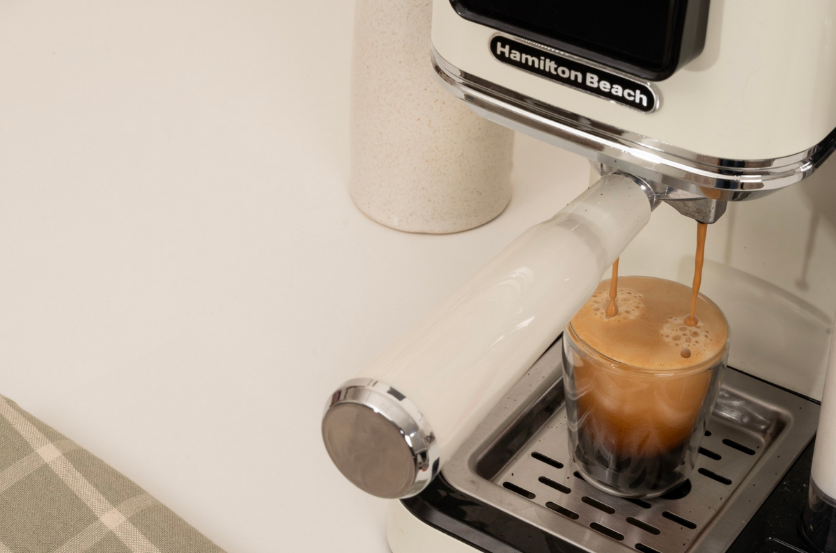 Why Great Coffee Isn’t Meant to Be Boiling Hot
