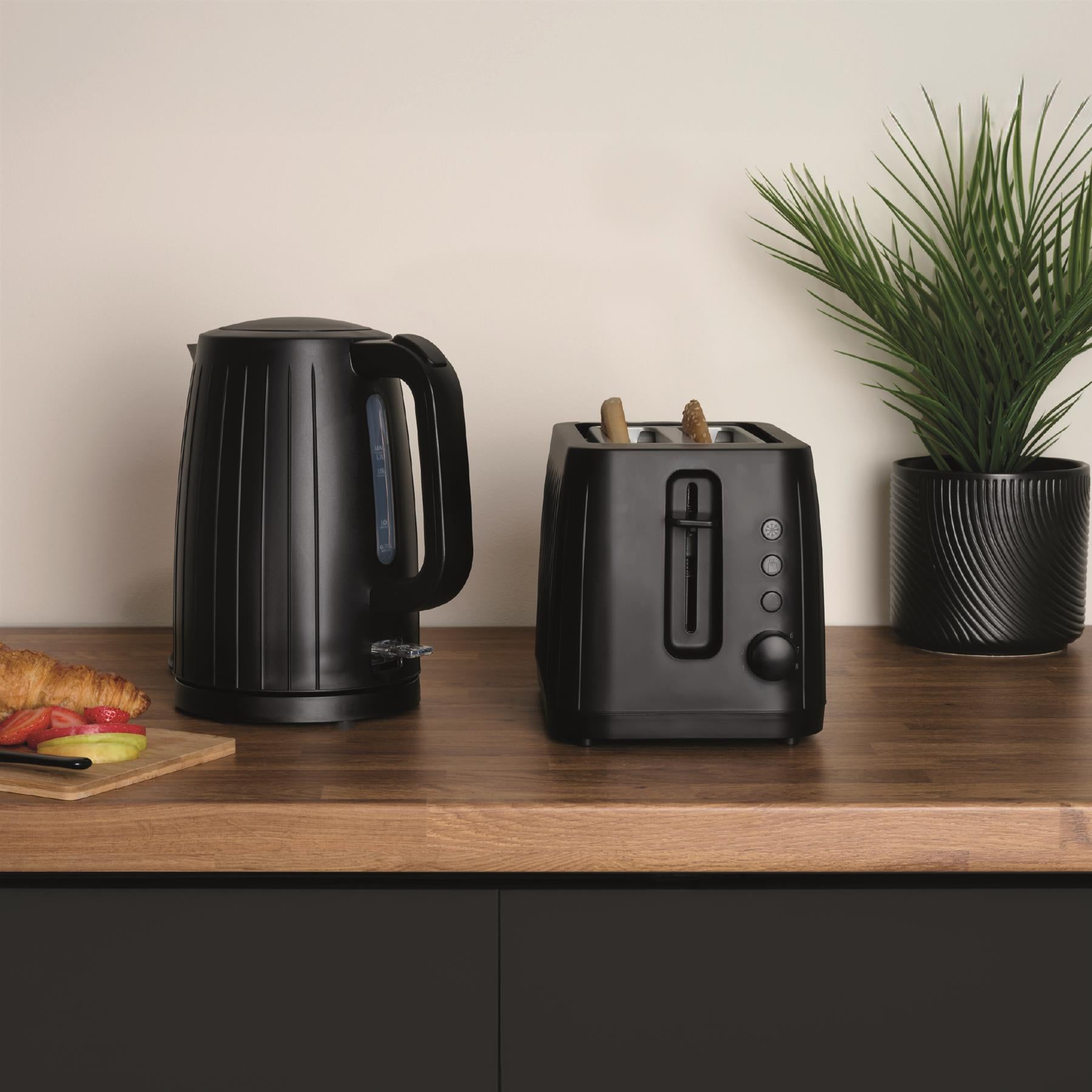 Hamilton Beach Stealth 2 Slice Textured Toaster Matte Black