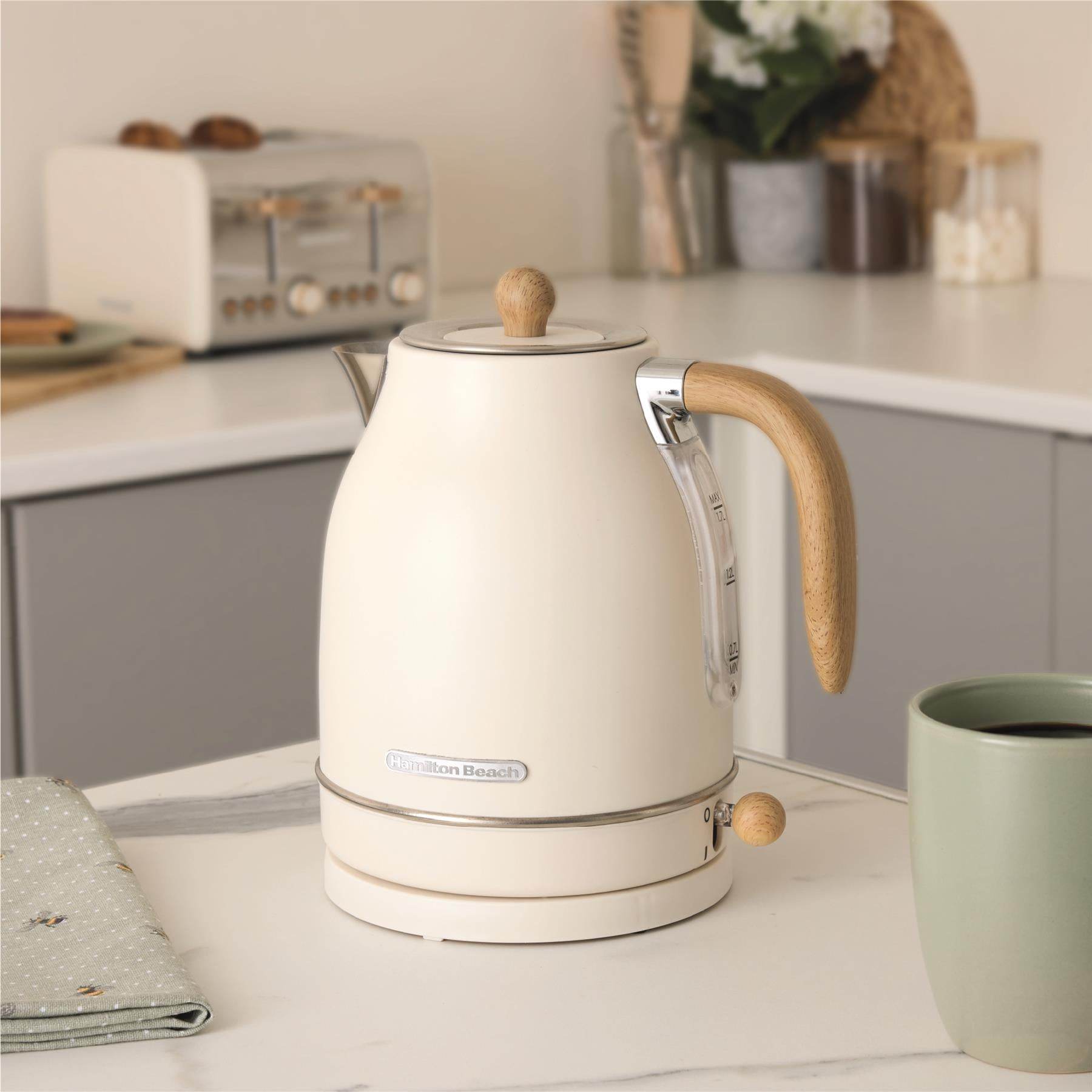 Hamilton Beach Scandi 1.7L Jug Kettle - Matte Cream with Wood Effect - Hamilton Beach UK