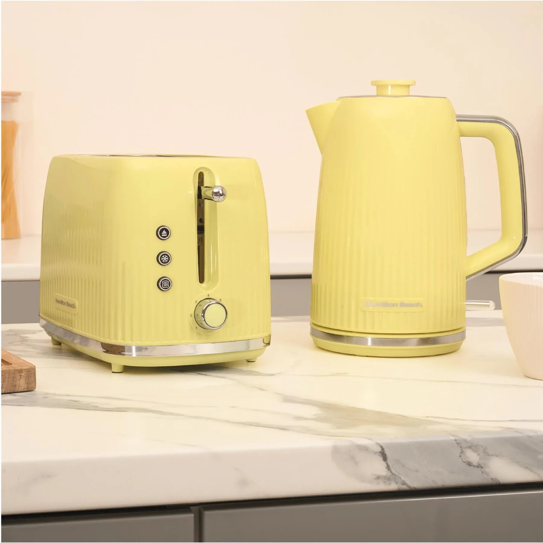 Hamilton Beach Miami Kettle & Toaster Set