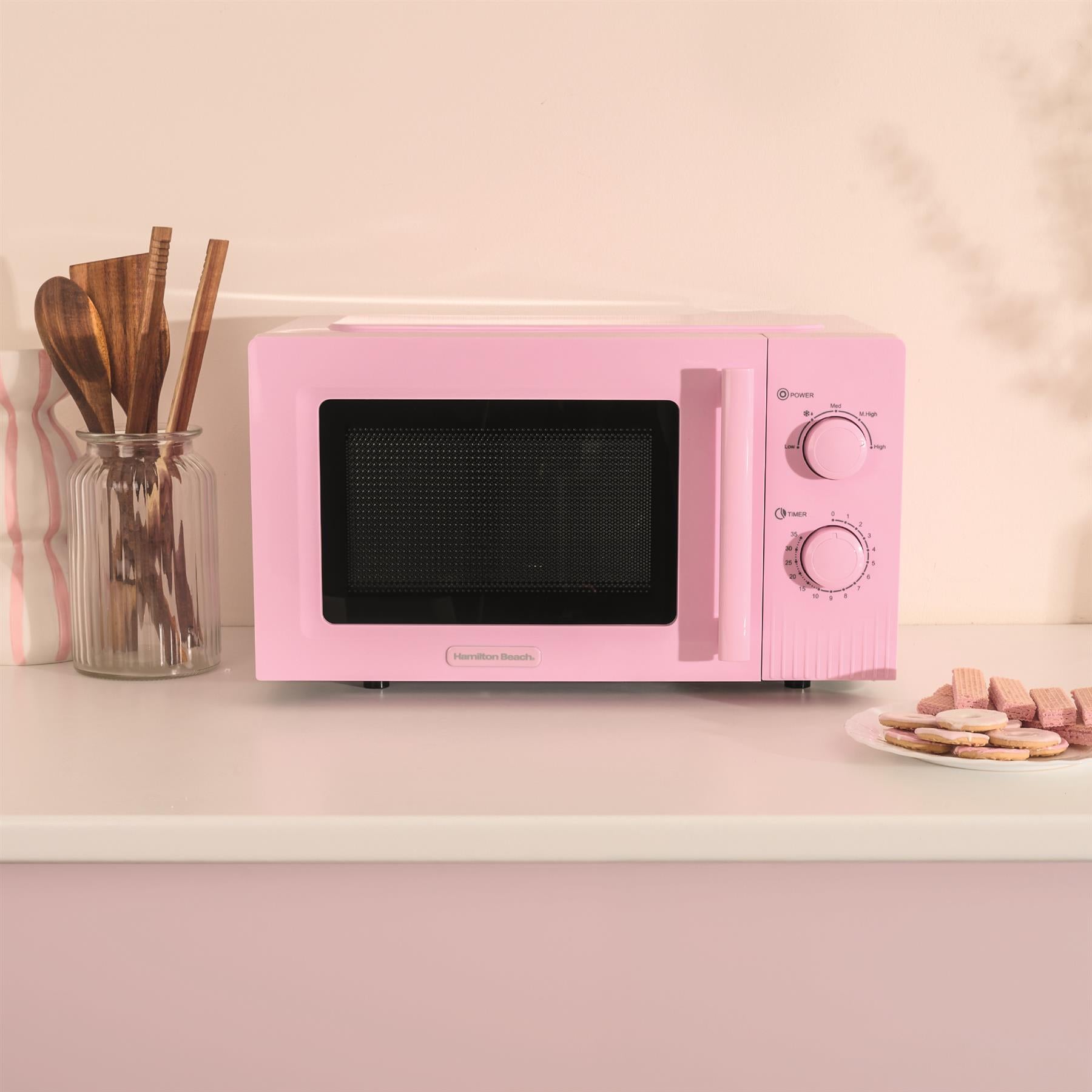 Hamilton Beach Miami Manual 800W Microwave - Flamingo Pink