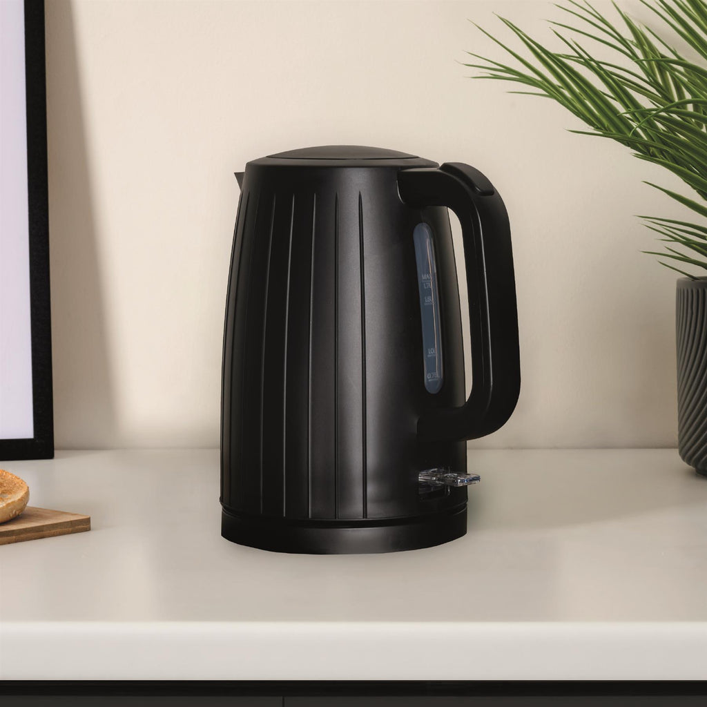 Hamilton Beach Stealth Kettle, Toaster & 20L Retro Microwave Set - Black