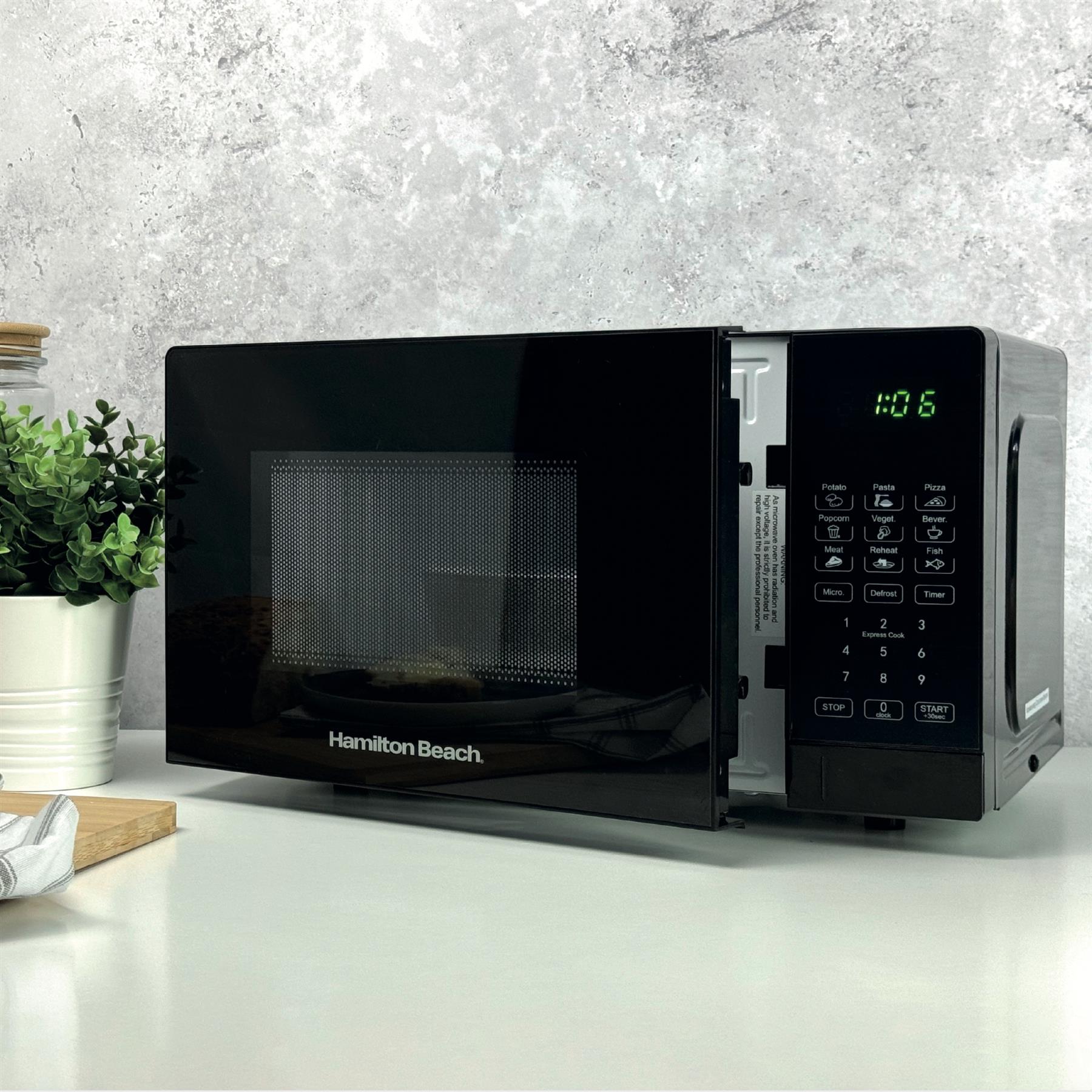 Essential 20L Digital Microwave - Black