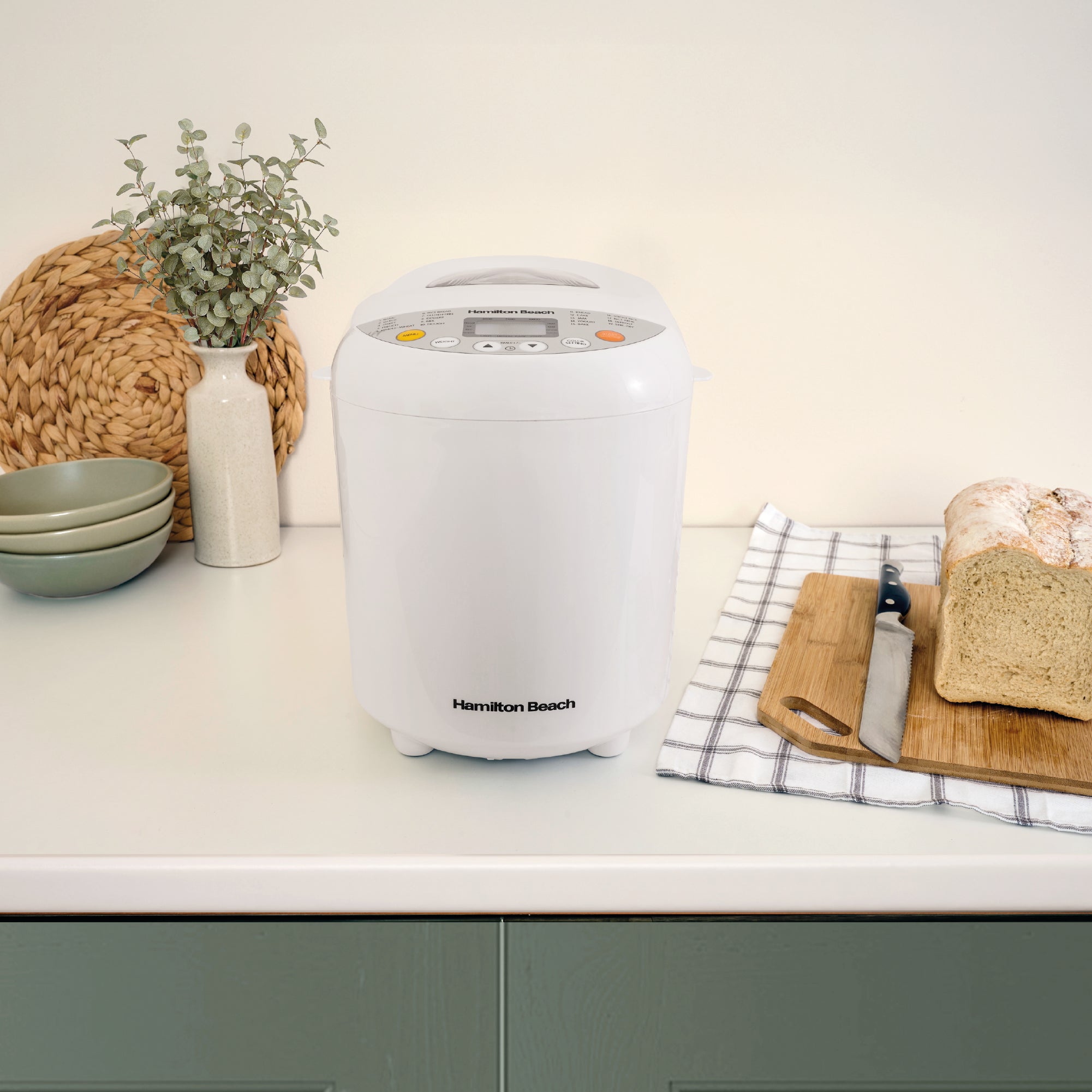 Hamilton Beach Essential QuickBake 19-in-1 Automatic Bread Maker