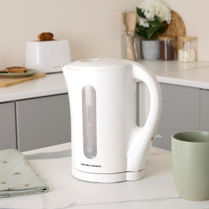 Hamilton Beach Essential Kettle & Toaster Set White