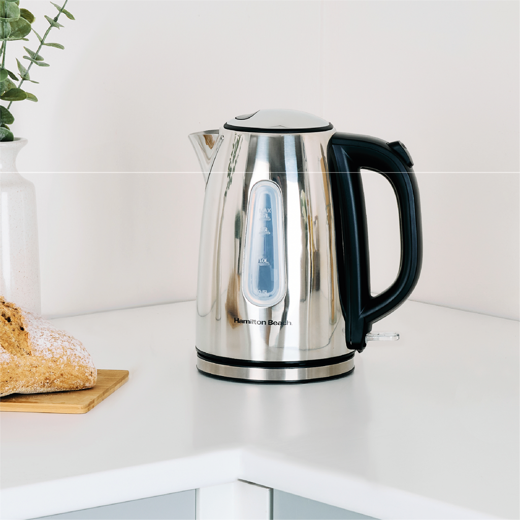 Hamilton Beach Rise Kettle, Toaster & Microwave Set