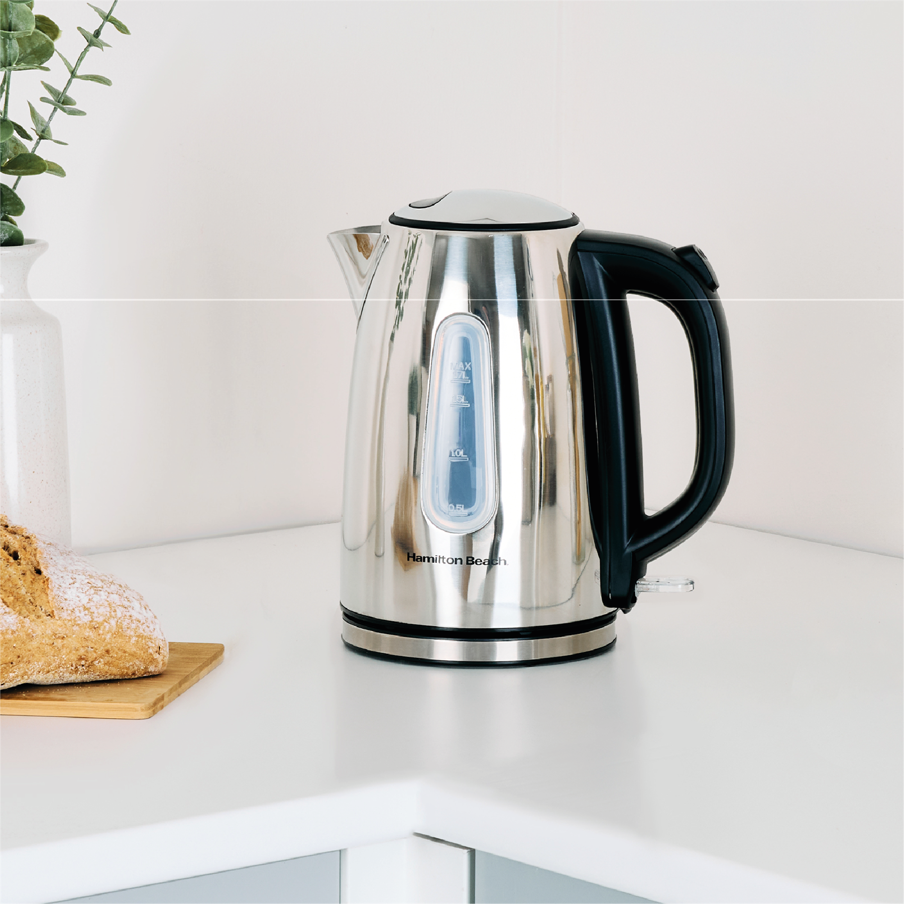 Hamilton Beach Rise Kettle, Toaster & Microwave Set