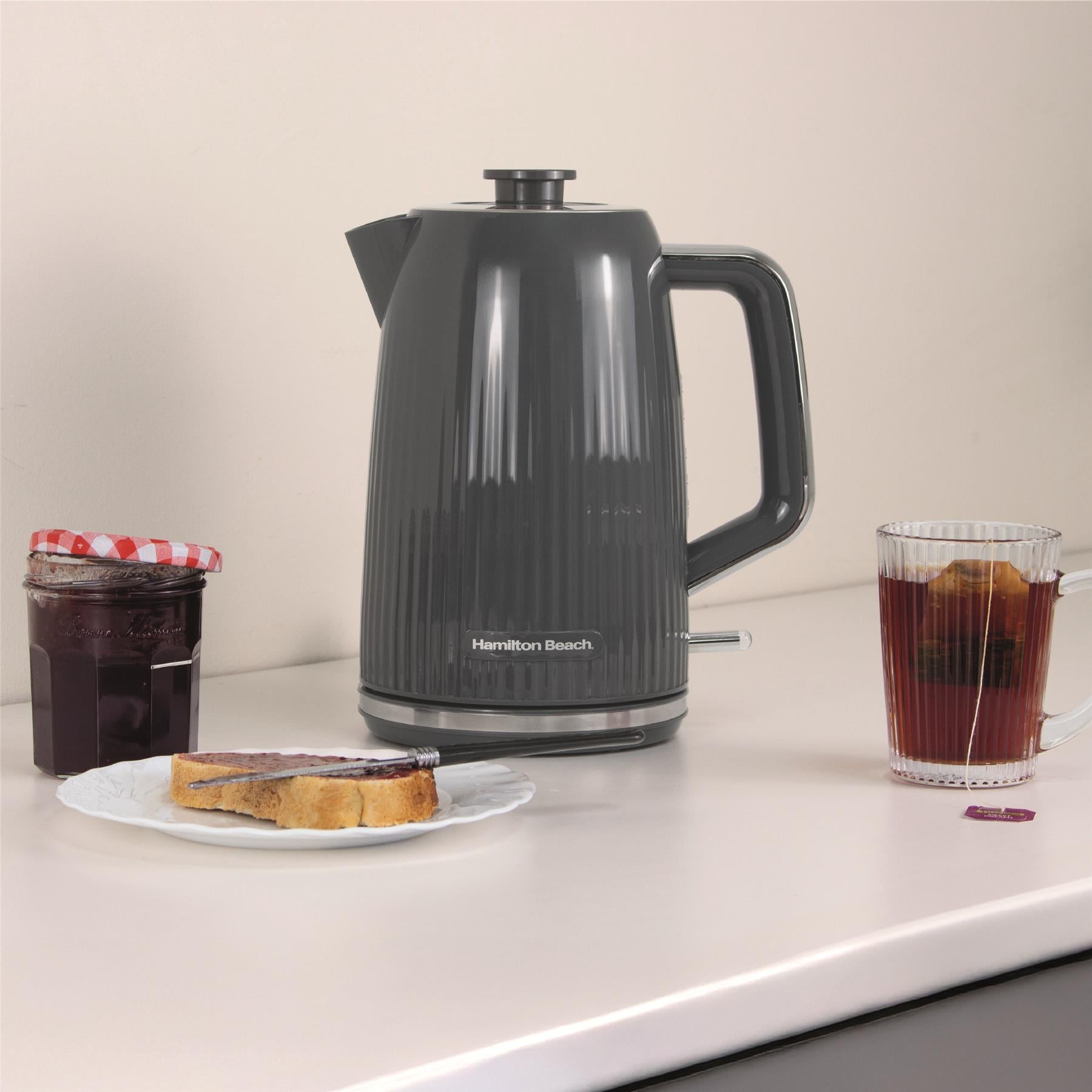 Hamilton Beach Miami Kettle, Toaster & Microwave Set