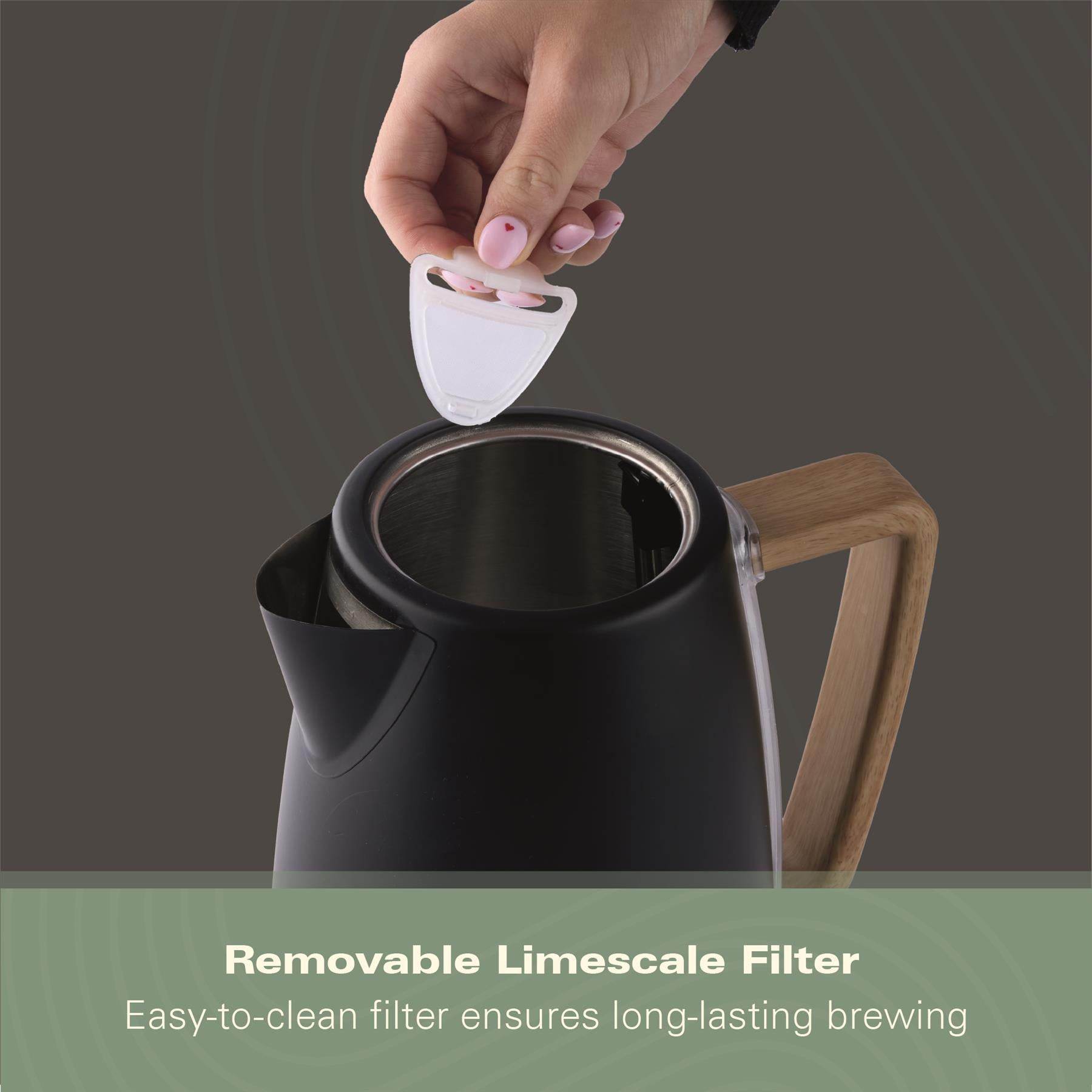 Hamilton Beach Scandi 1.7L Kettle - Matte Black with Wood Effect - Hamilton Beach UK