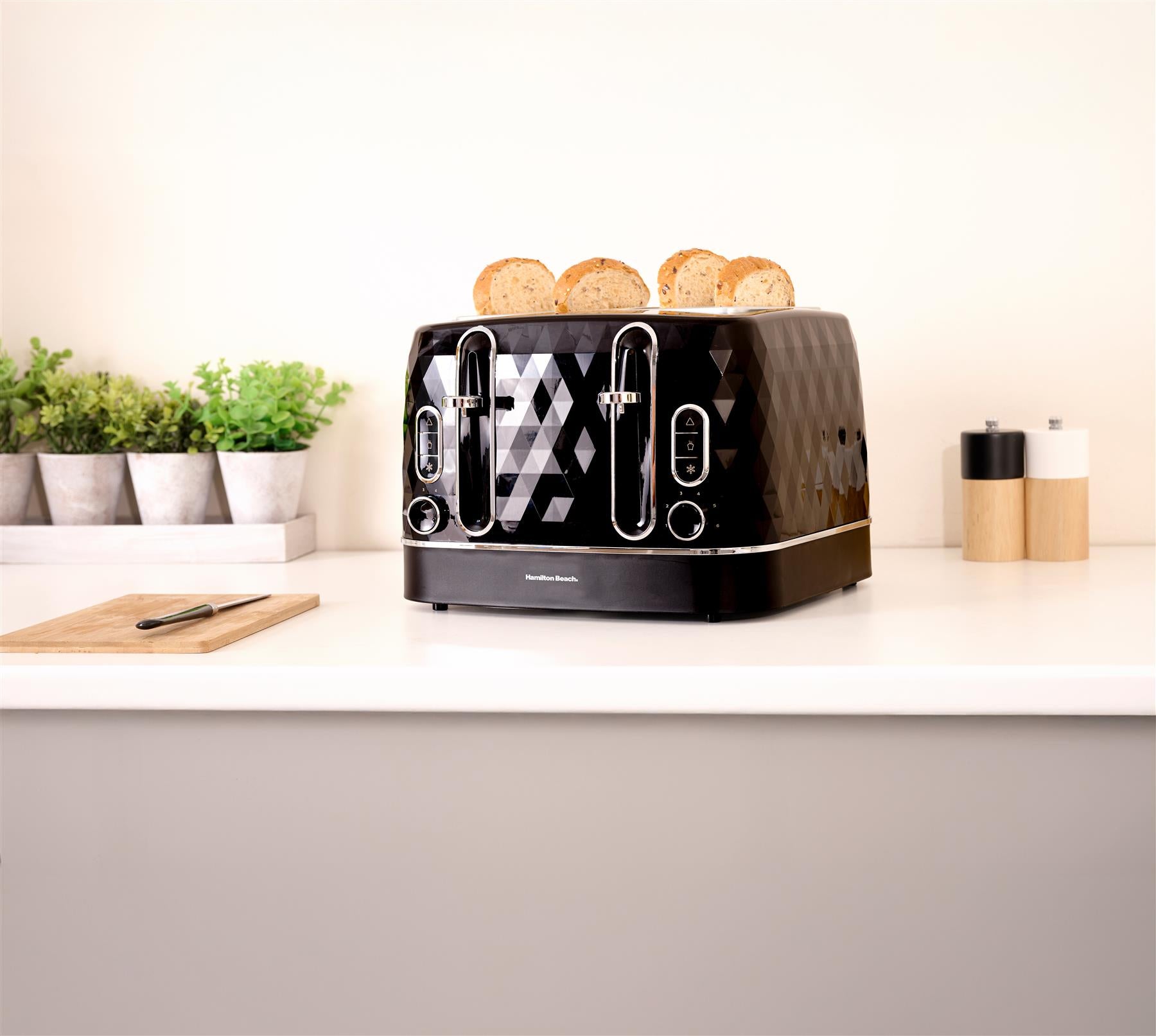 Hamilton Beach Diamond Kettle & Toaster Set Black