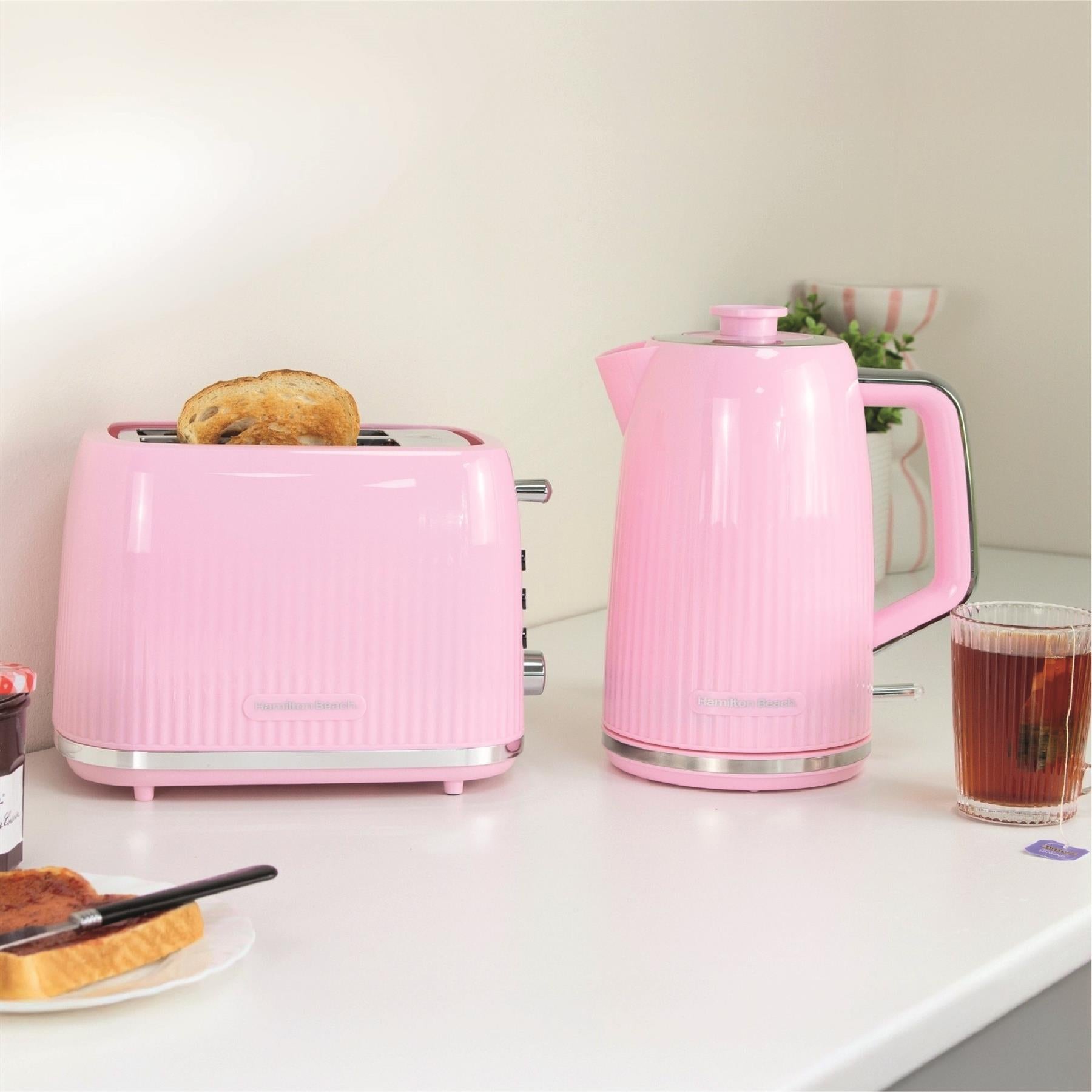 Hamilton Beach Miami Kettle, Toaster & Microwave Set - Flamingo Pink