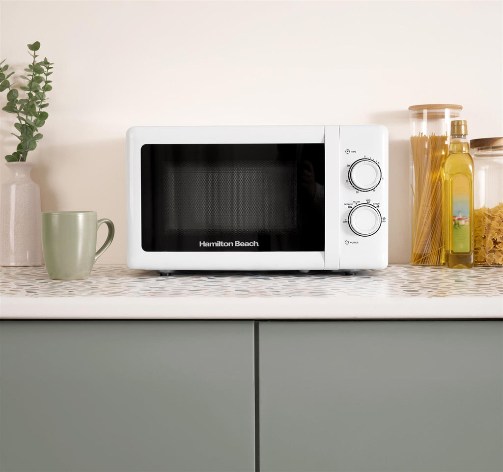 Hamilton Beach Essentials Kettle, 4 Slice Toaster & 20L Standard Microwave Set - White