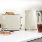 Hamilton Beach Miami Kettle, Toaster & Microwave Set