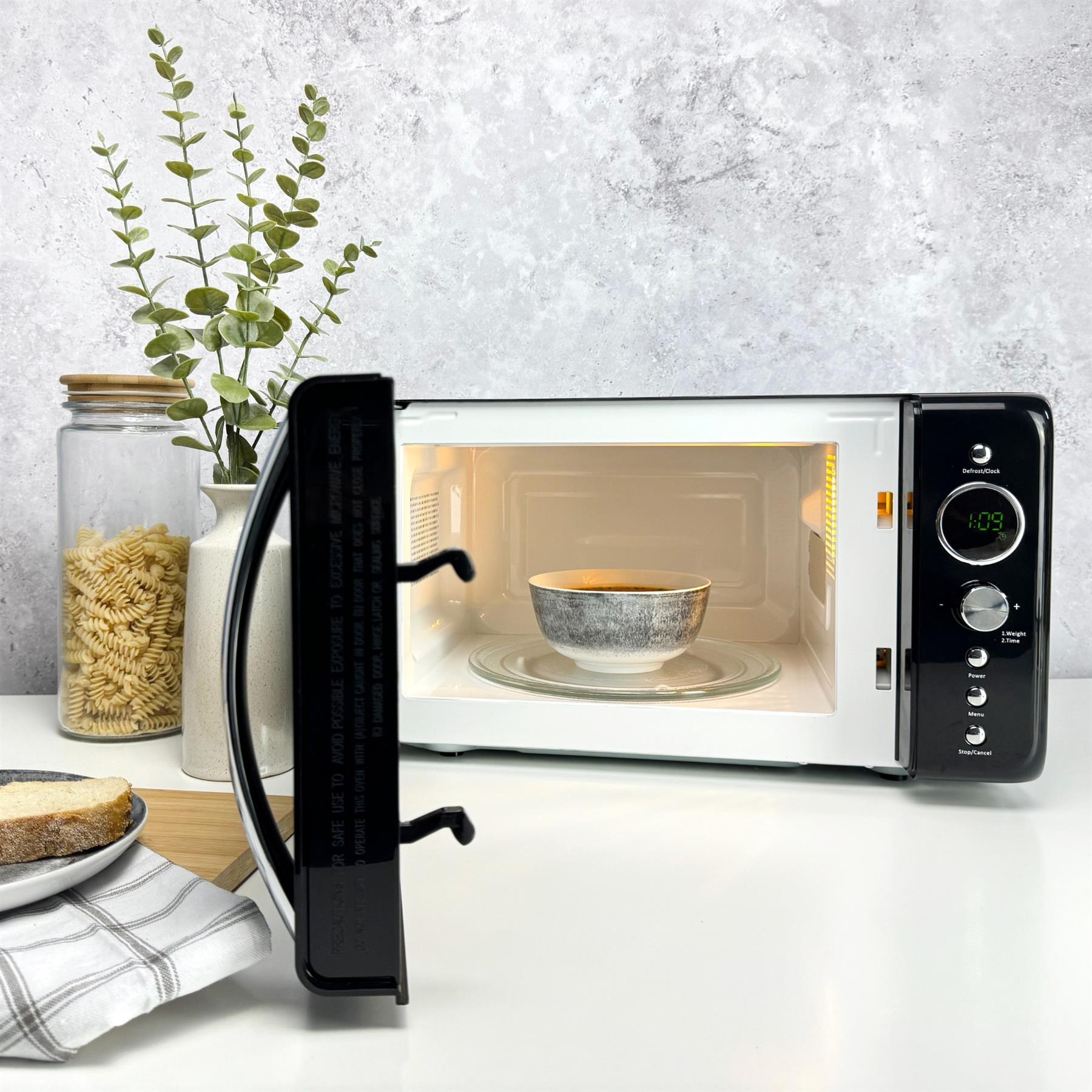 Retro 20L Microwaves