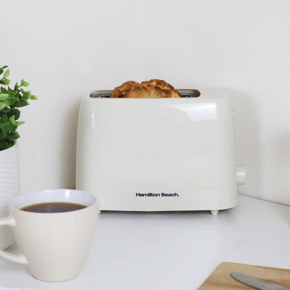 Hamilton Beach Essential 2 Slice Cream Plastic Toaster