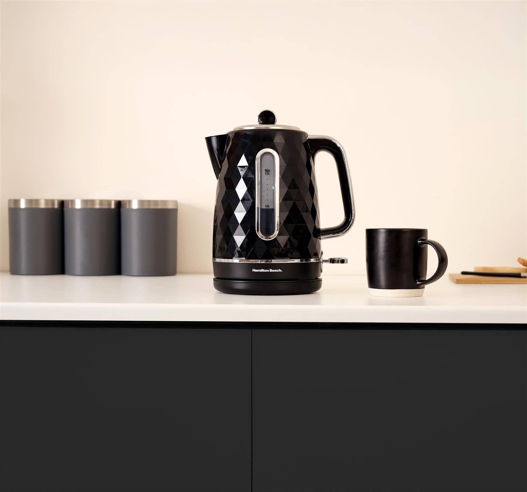 Hamilton Beach Diamond Kettle & Toaster Set Black